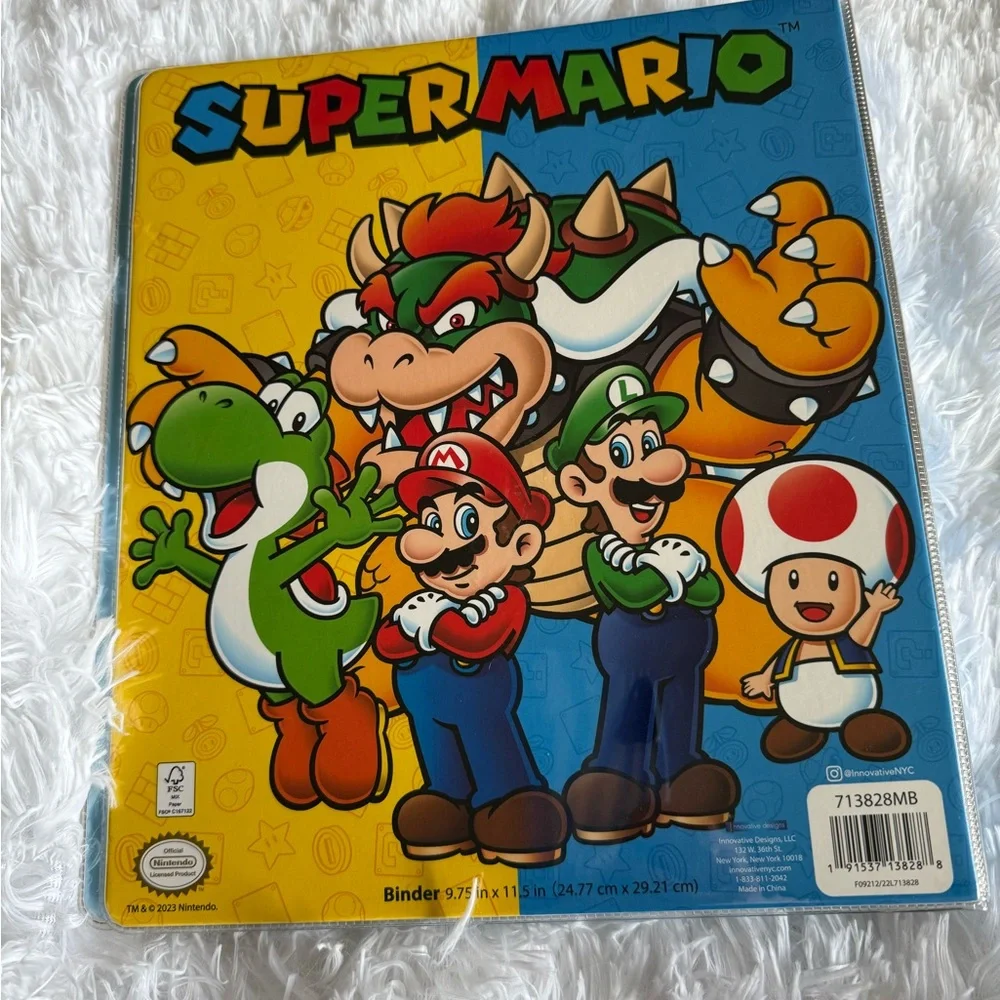 Nintendo Super Mario Binder with Super Mario notepad